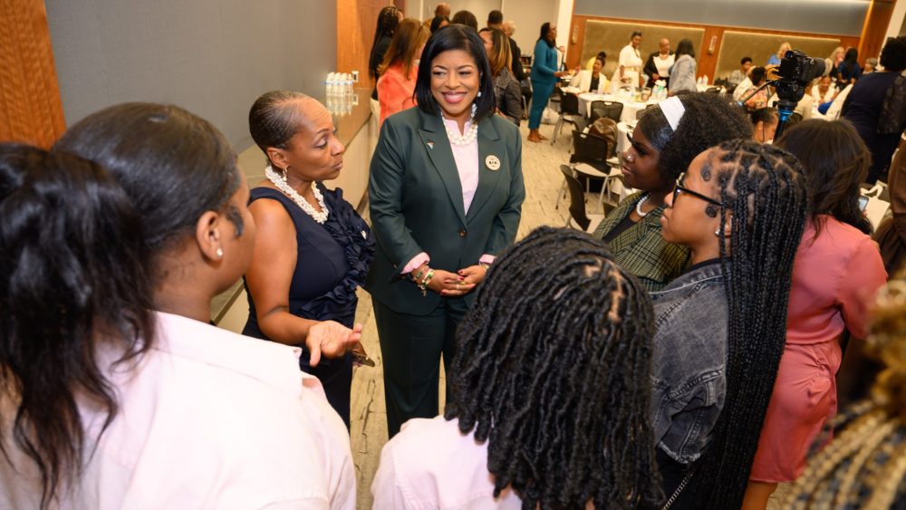 12th Annual Women on the MOVE Summit Celebrates Leadership, Power, and Relationships